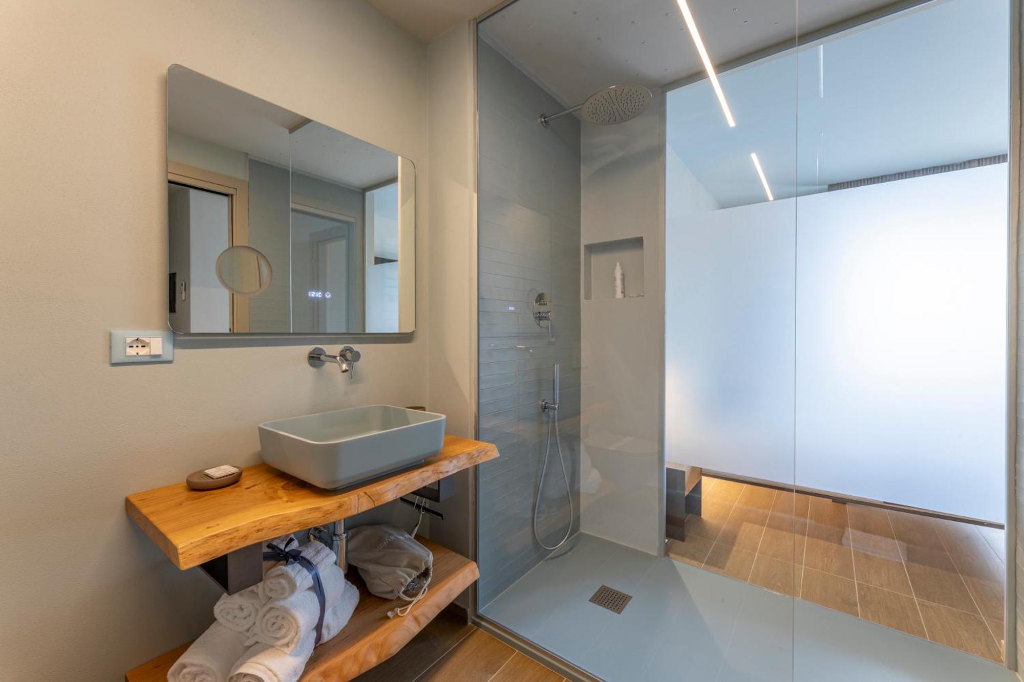 Luci Sul Mare -Boutique Rooms Фоллоника Экстерьер фото